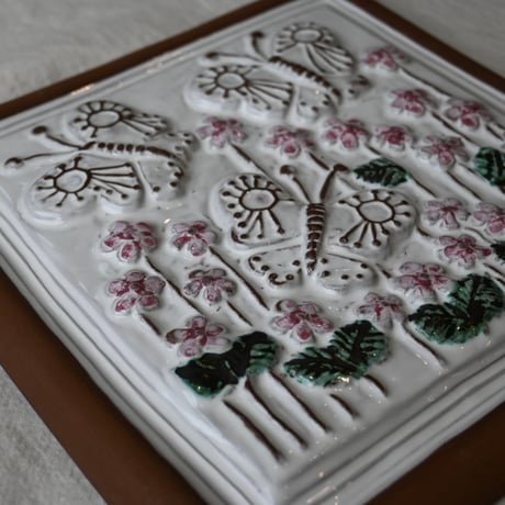 Gabriel  wall plaque '花と蝶々’