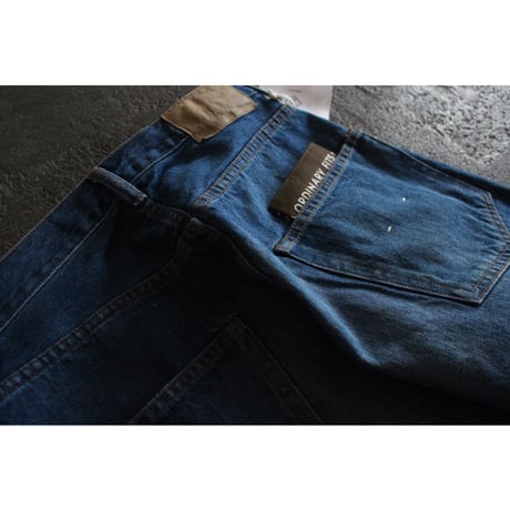 LOOSE ANKLE DENIM UROKO / ORDINARY FITS