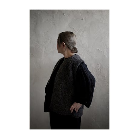 baby alpaca vest / evam eva