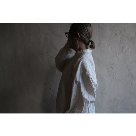 Cotton Typewriter Round Slit Long Officer Shirt / 〼〼:masumasu