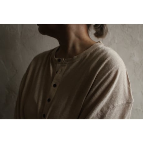 Linen Jersey Henley Neck Middle Length L/S Tee / 〼〼:masumasu