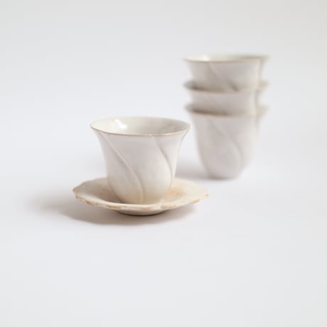 田中直純　ねじり輪花茶杯