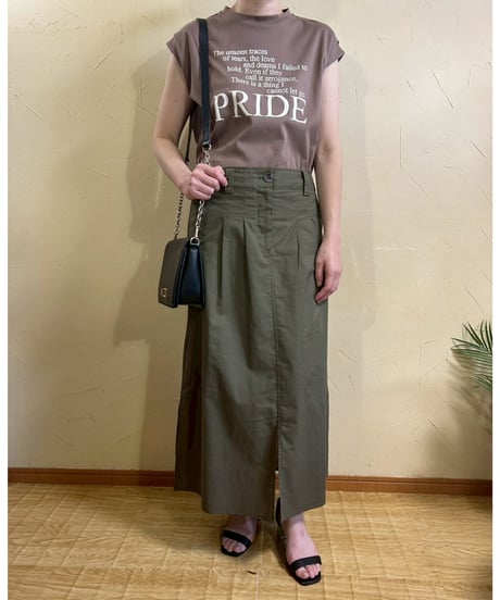 タックフレンチスリーブロゴTシャツ・全3色(￥7,590)