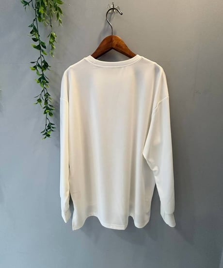 センターロゴビッグトップス・全3色(￥7,590)