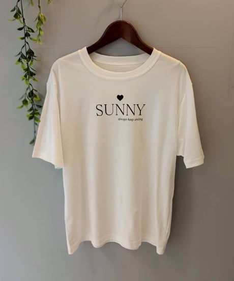 サニーロゴTシャツ・全3色(￥7,590)