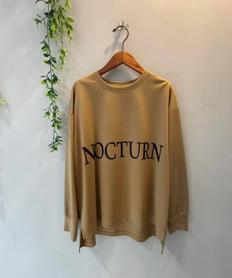 センターロゴビッグトップス・全3色(￥7,590)