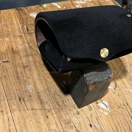 kudu革折り財布 右利き用(black/suede/kudu)Lot#419
