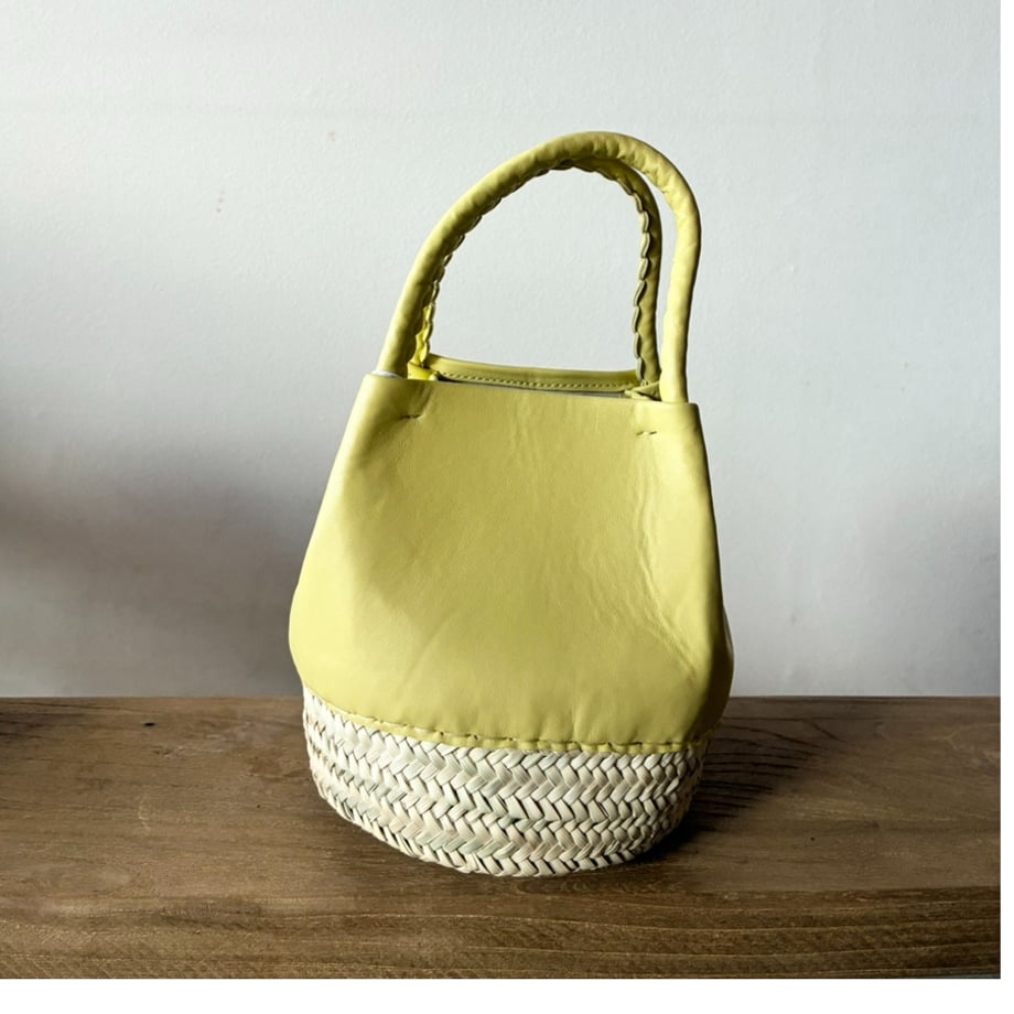 6aa30b69b012b658f983a249
