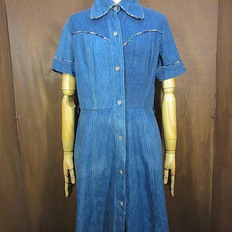 70s | STORES