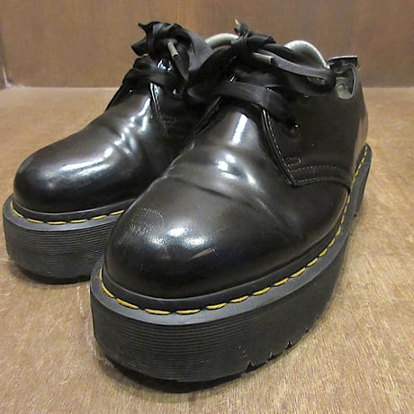 drmartens | STORES