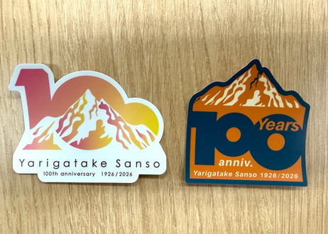 100周年ステッカー