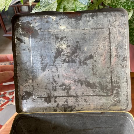 1930’s  卍 ビスケット缶