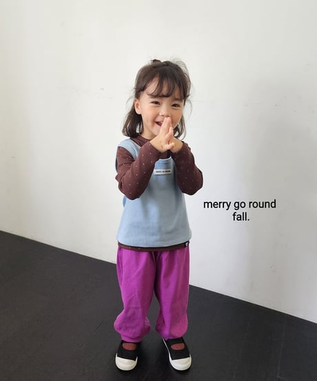 9[予約]merry go round kinder vest set