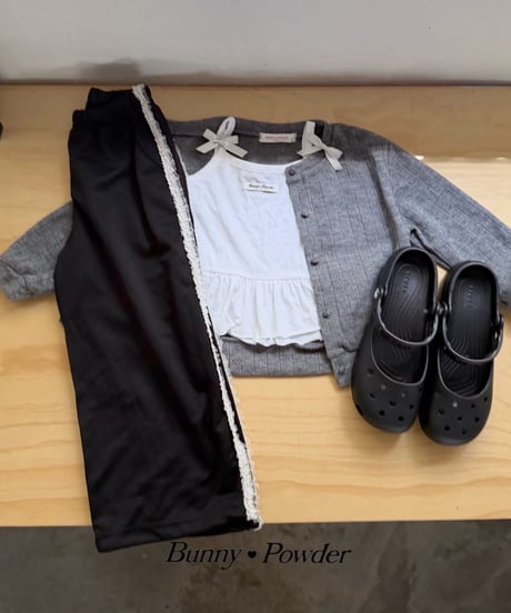21[予約]bunny powder rose buton cardigan