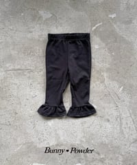 52[予約]bunny powder frill capri pants