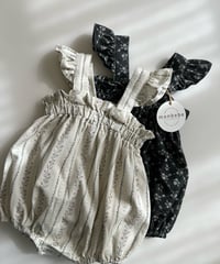 28[予約]monbebe corduroy frill romper