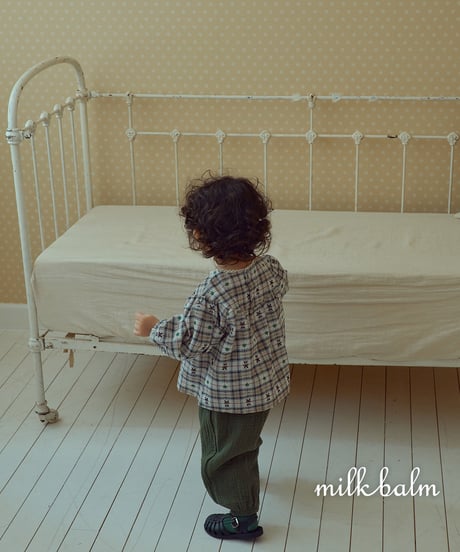 6[予約]milkbalm check bear blouse
