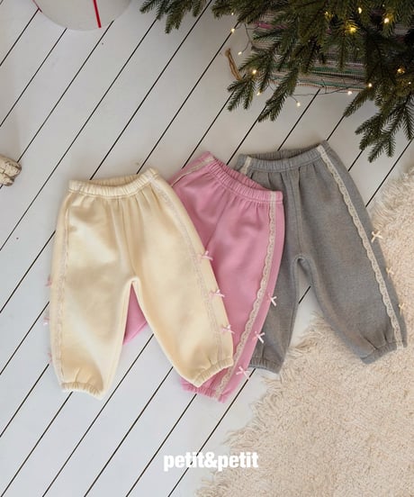 32[予約]petit&petit fleece double lace jogger pants