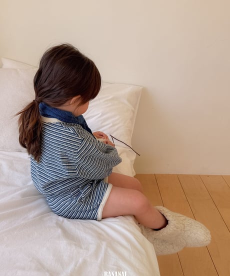 26[予約]BANANAJ knit striped mtm