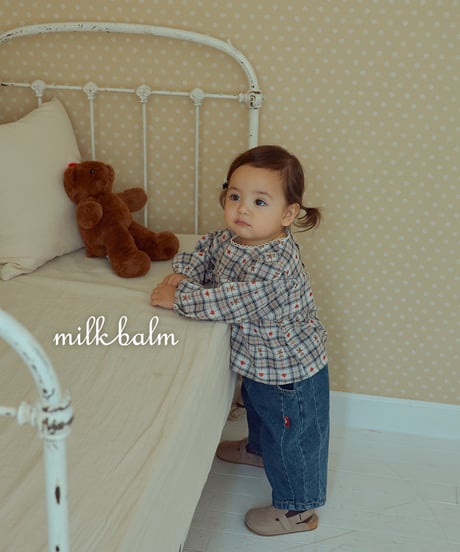 6[予約]milkbalm check bear blouse