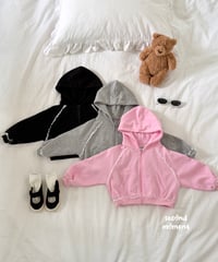 43[予約]second moment powder hood zip-up