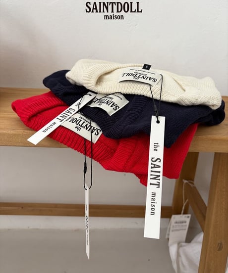 38[予約]saintdoll v neck knit