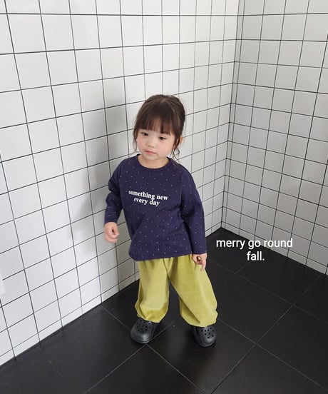 15[予約]merry go round velour jogger pants