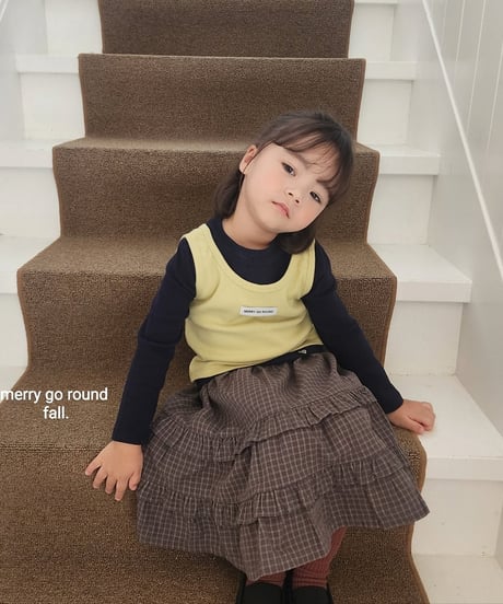 9[予約]merry go round kinder vest set