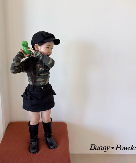 58[予約]bunny powder ribbon pocket skirt