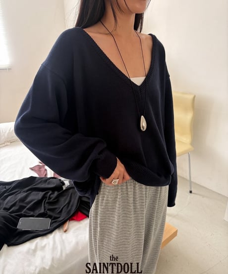 38[予約]saintdoll v neck knit