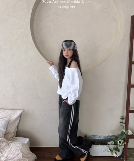 8[予約]matilda&lee un foot off t