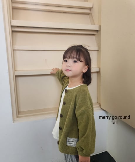 13[予約]merry go round fluffy cardigan
