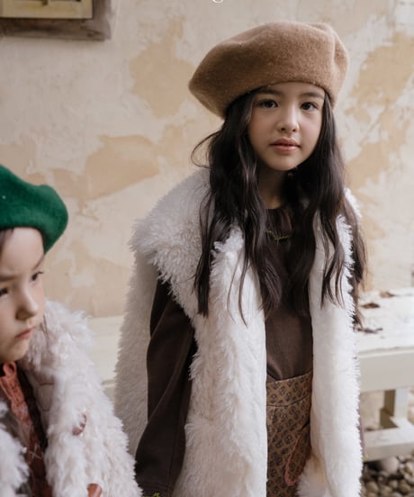 28[予約]OREN shirley faux shearling vest