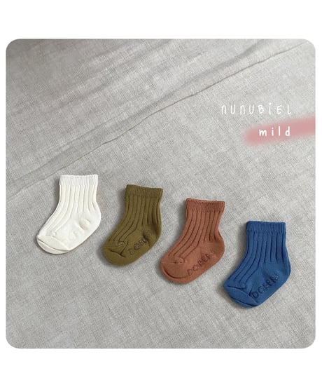 51[予約]nunubiel rib socks