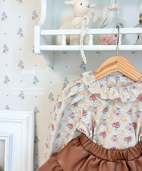 1[予約]ohho monet frill blouse