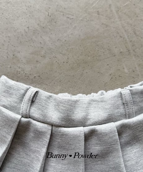 40[予約]bunny powder apparel skirt