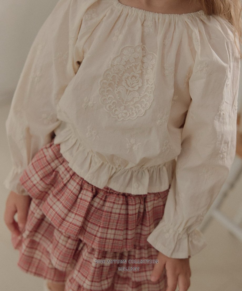 6a6a3e21044f89000135183a