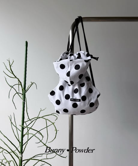 82[予約]bunny powder polka dot hood bag
