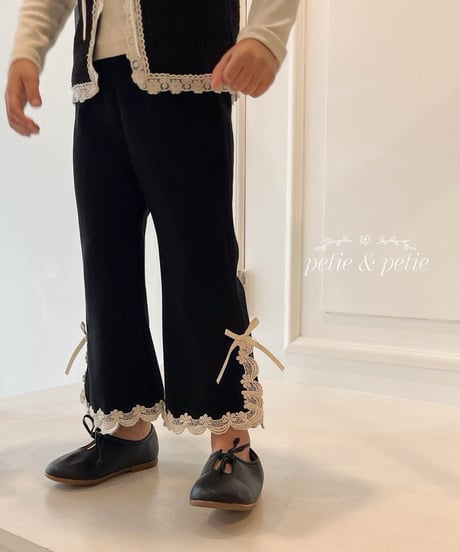 39[予約]petit&petit sally lace flare pants