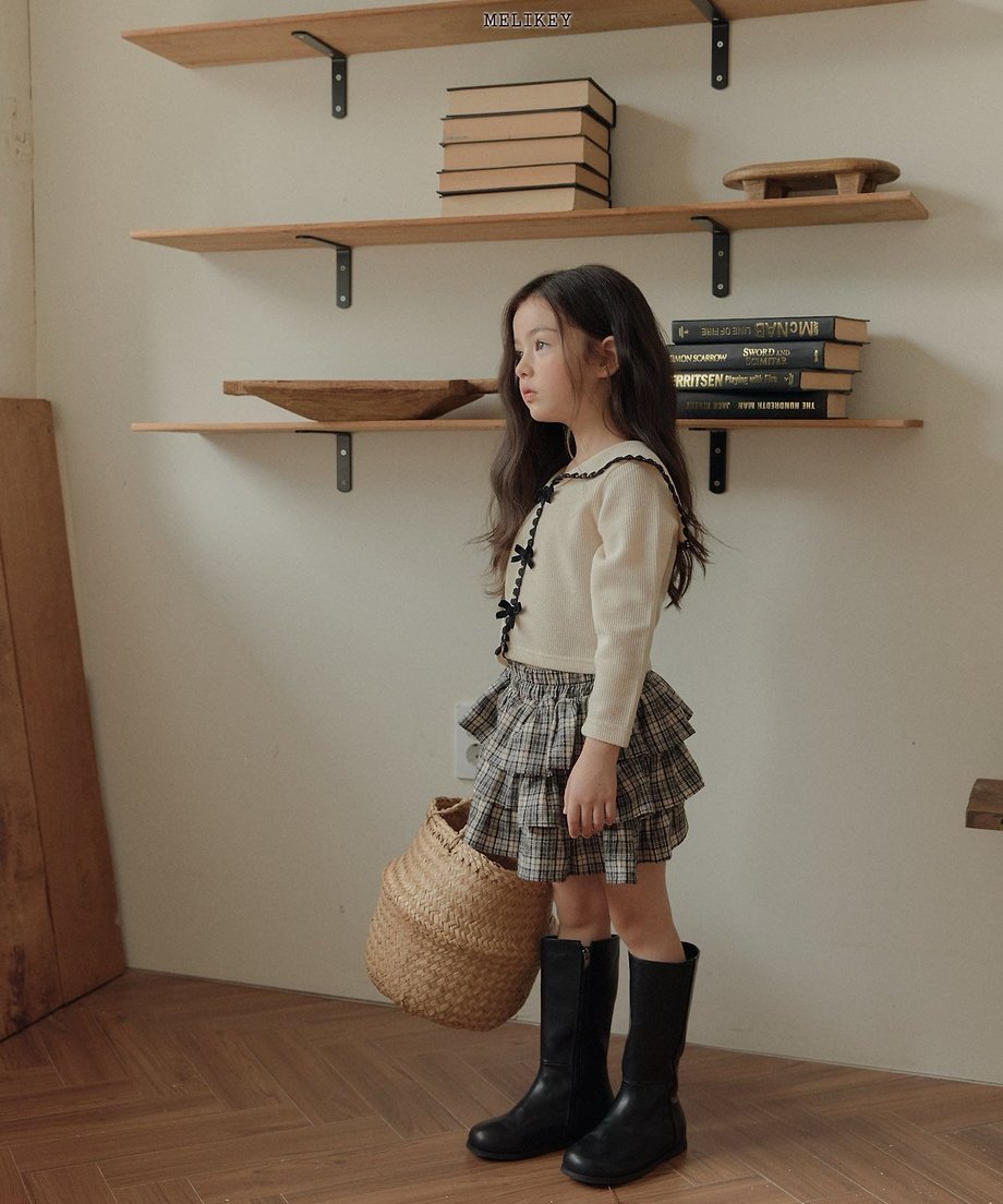 6a6a3e26044f89000135196a