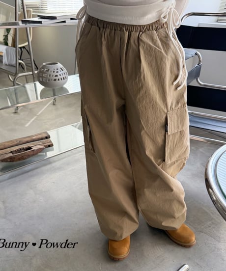 7[予約]bunny powder goat cargo pants