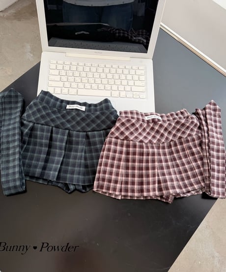 57[予約]bunny powder mocha skirt