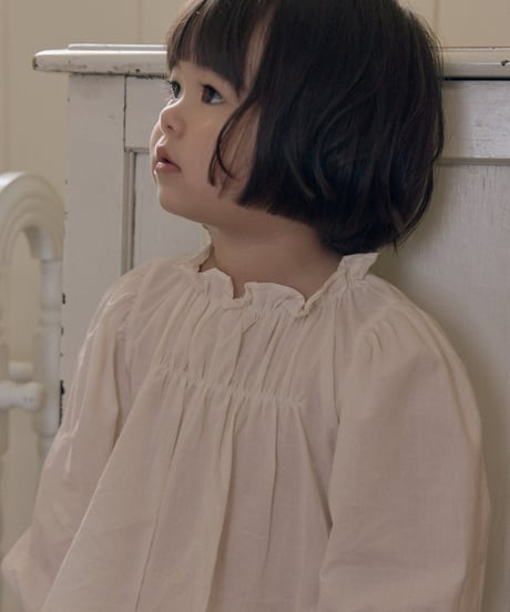 7[予約]送料無料 the beige shirred blouse