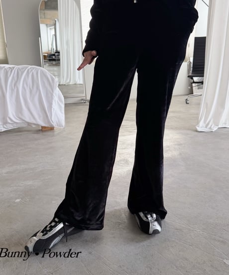 62[予約]bunny powder ash velvet pants