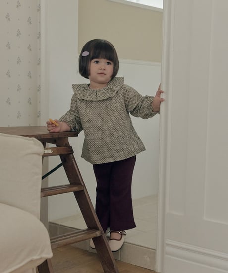 30[予約]送料無料 the beige ribbed bootcut pants