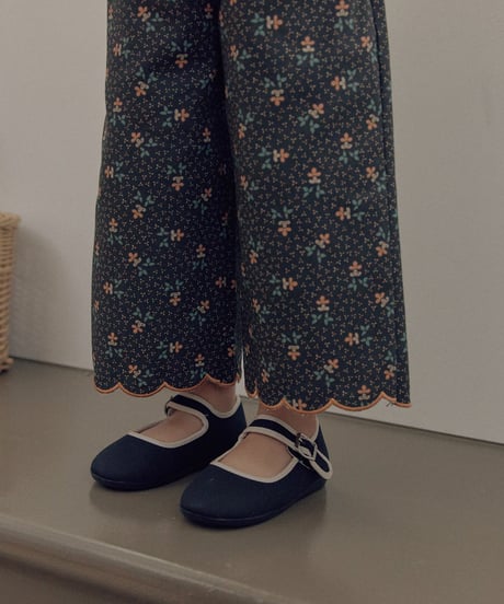 17[予約]Roa scallop pants