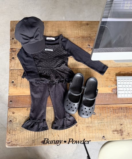 52[予約]bunny powder frill capri pants