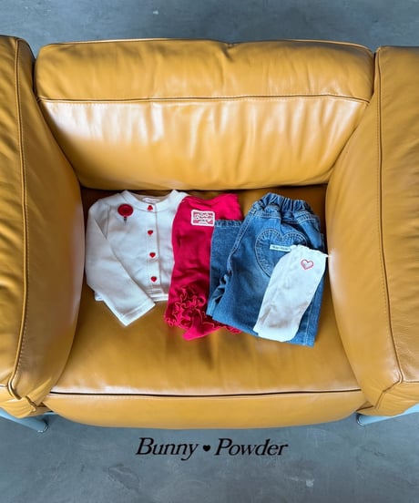 20[予約]bunny powder heart eyelet t-shirt