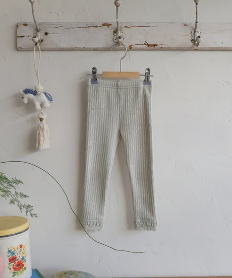 18[予約]FLO oia leggings