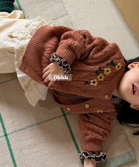 8[予約]ololala daisy embroidery knit cardigan
